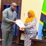 Présidente de la Tanzanie reçoit en audience le ministre de la RDC de l'intégration régionale