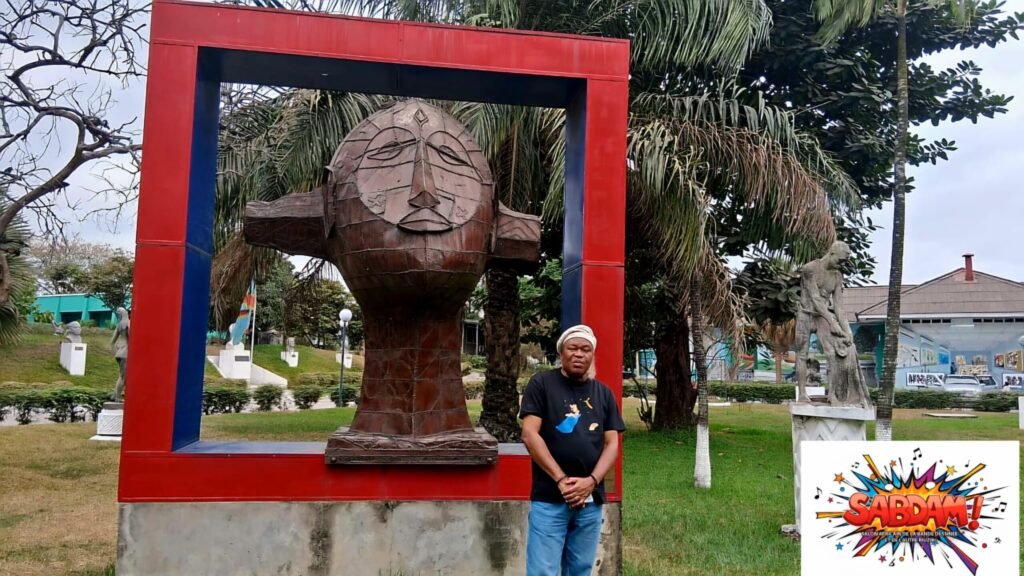 1000207963-1024x576 Kinshasa célèbre Alfred Liyolo: le maître du bronze au cœur du Sabdam