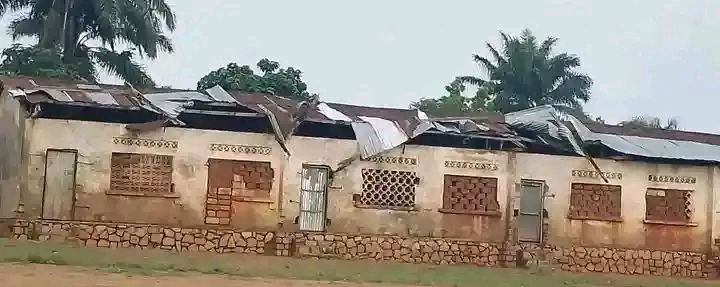 IMG-20261016-WA0021 Kasaï-Oriental : l’école publique Mutombu Katshi se dégrade, la sécurité des élèves en question